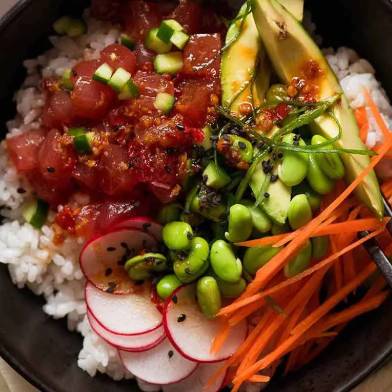 tuna-poke-bowl